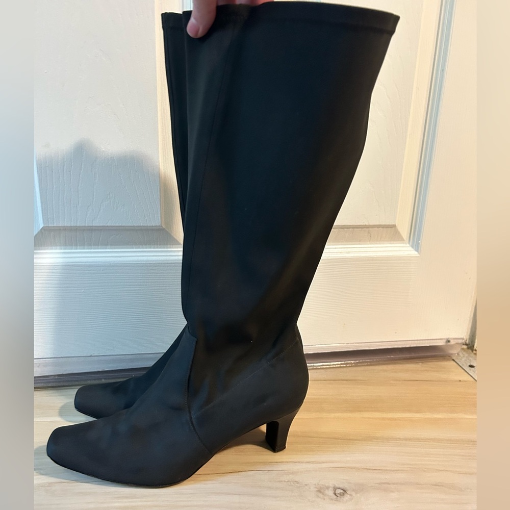 Talbots Black Heeled Boots